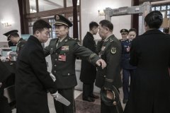 缺席中共人大常委会 多名上将疑出事