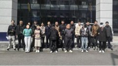 陆网路主播「皮带抽背、斗狠博打赏」 13人被捕