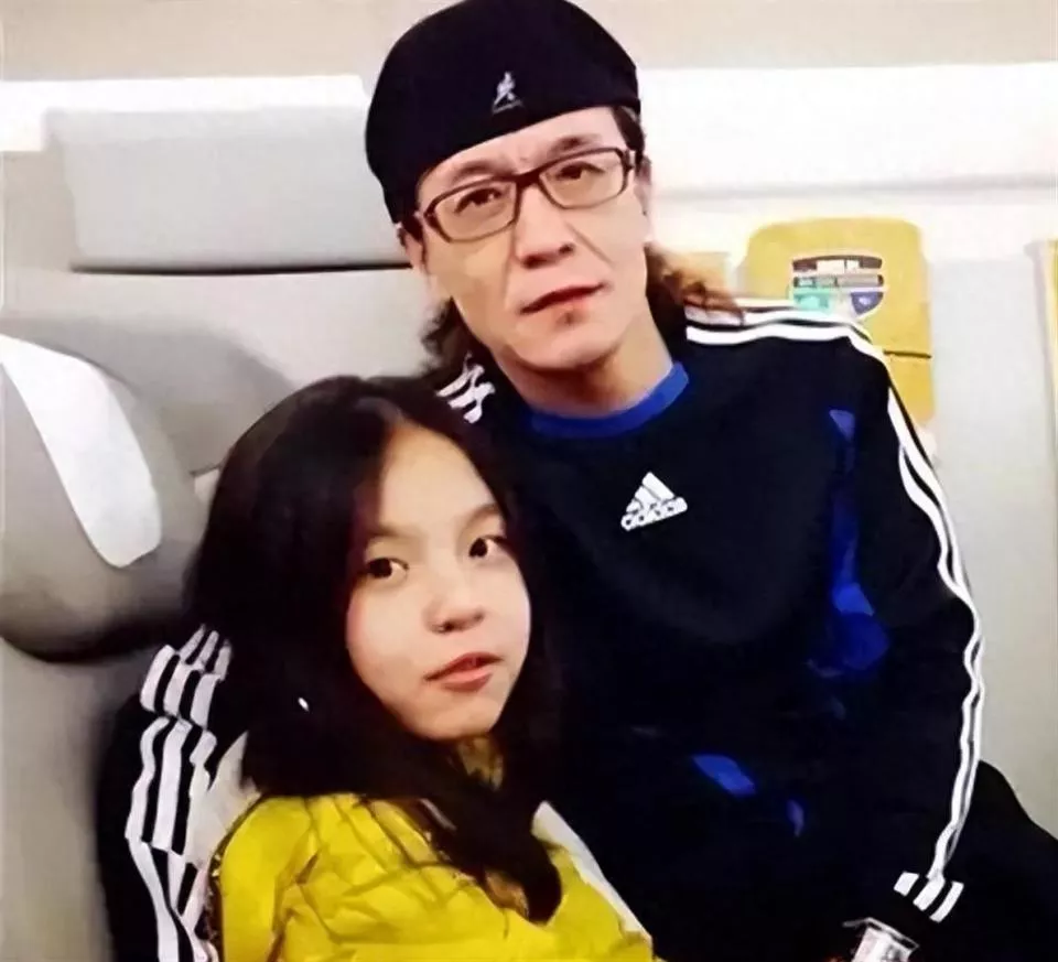 李咏也没想到 23岁女儿竟走上一条不归路!