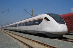 马斯克忍不住点赞   中国38月建世界最大火车站