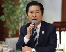 南韩星巴克「坦克日」在民主伤痕撒盐 执政党魁要求党内别去消费