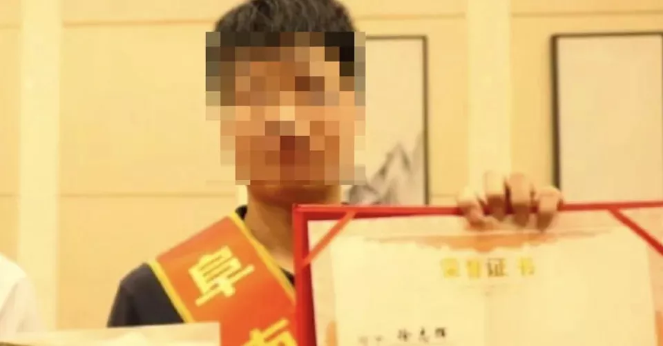中国虐猫网红遭狂砍!女嫌犯坠楼亡 中国虐猫网红遭狂砍!女嫌犯坠楼亡