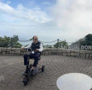 一条假死讯，炸出李嘉诚的撤退路线